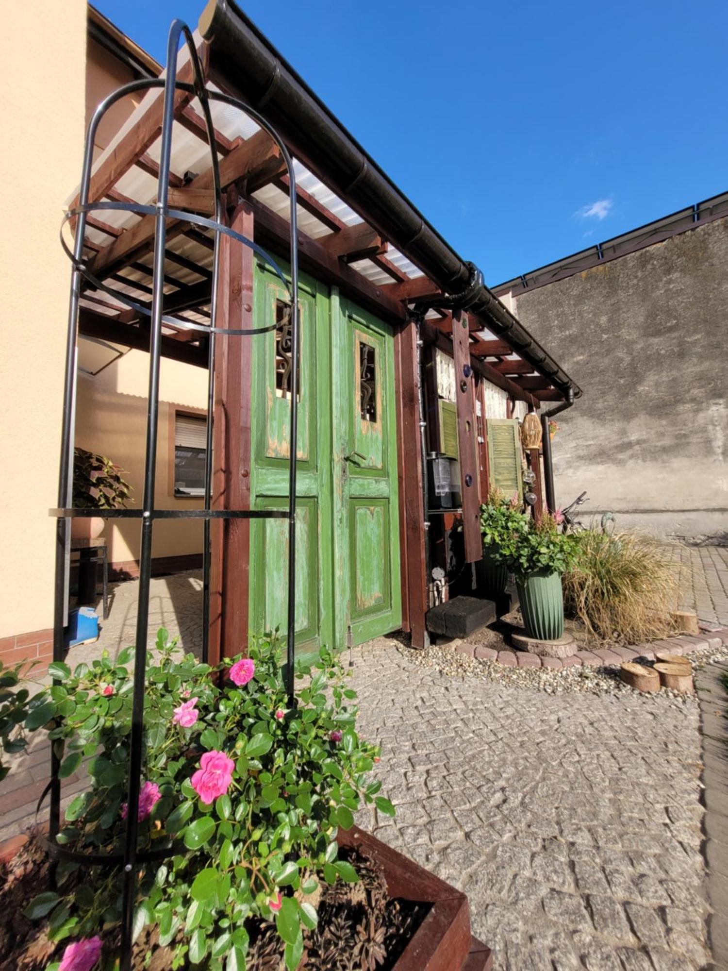 U Henriety Lägenhet Wojnowice  Exteriör bild